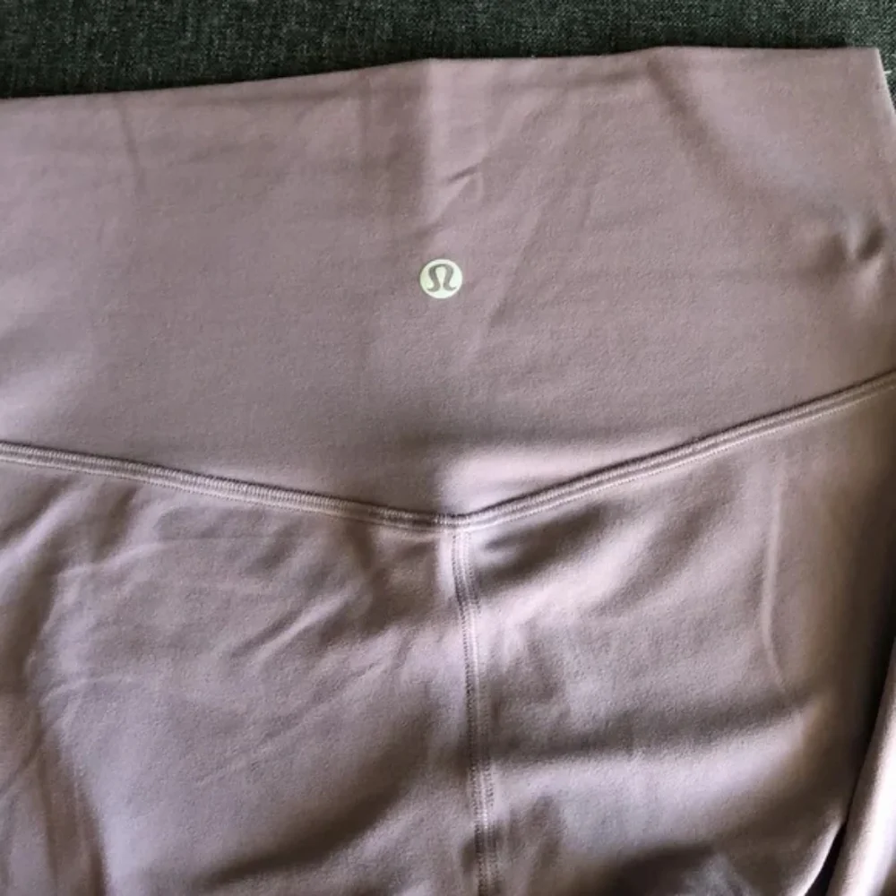 Lululemon Align size 6 - Picture 4 of 6